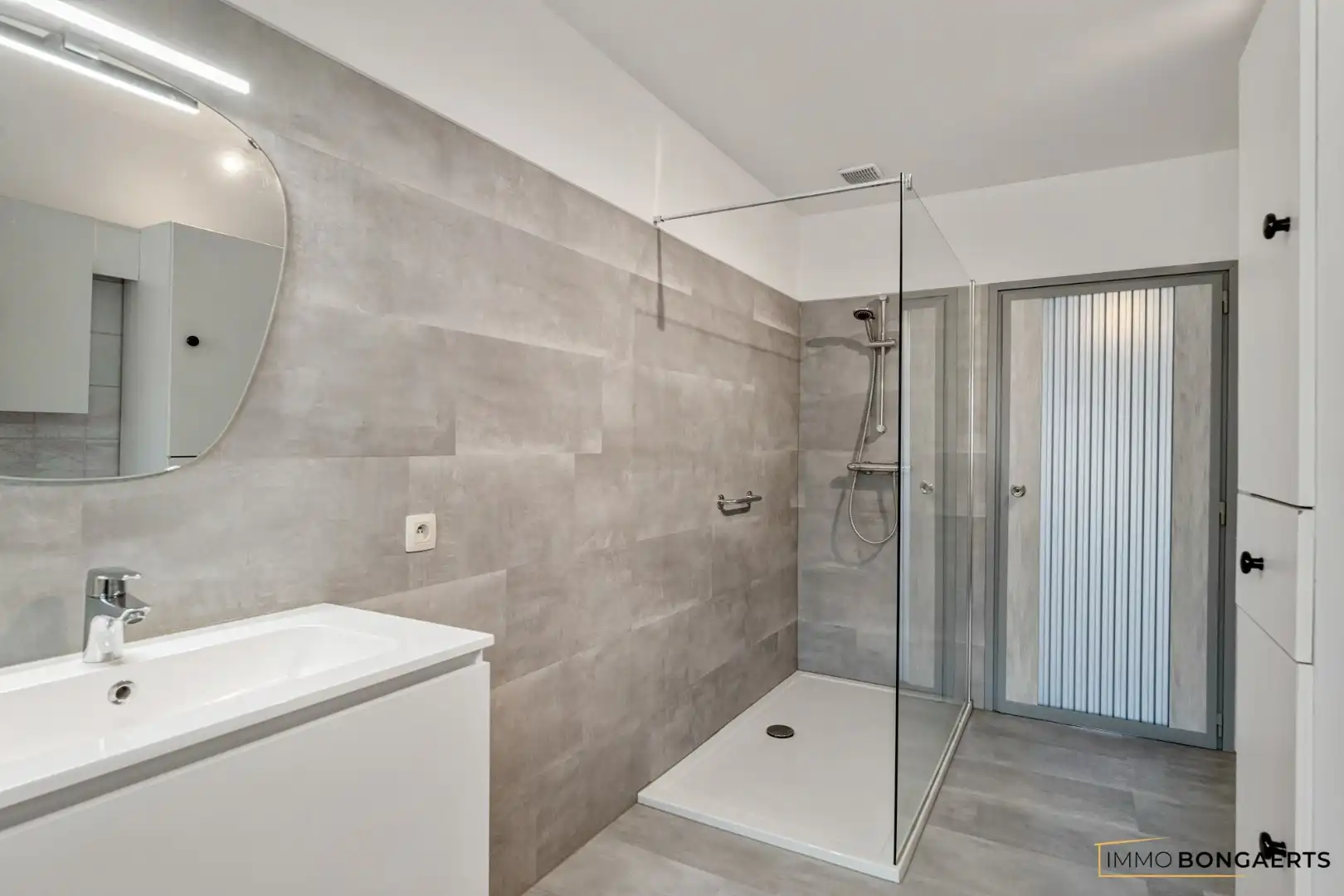 Instapklare gelijkvloerse bungalow met 3 slaapkamers foto 11