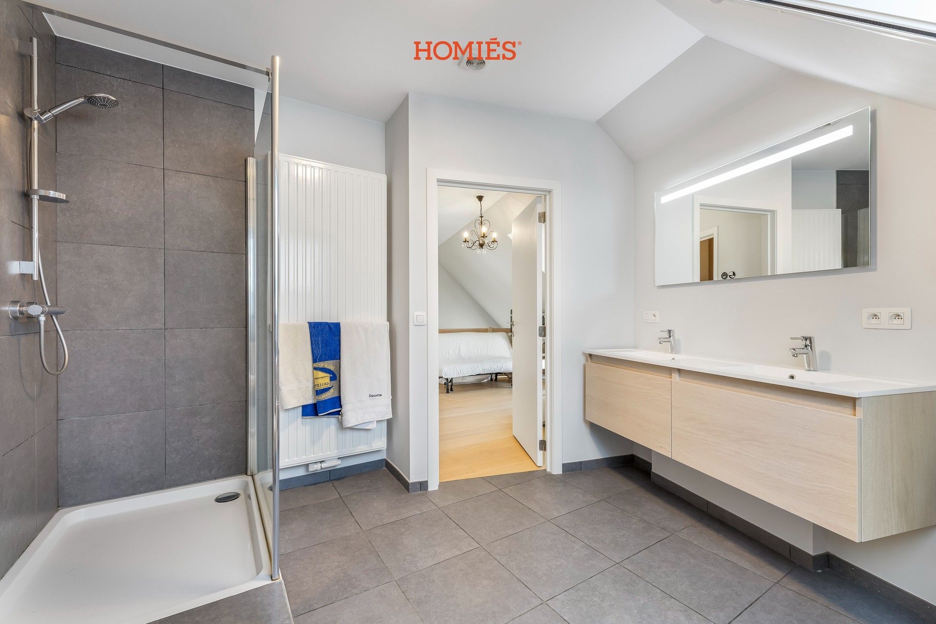 Lichtrijk hoekappartement met 2 slpks in cenrum Leuven foto 19
