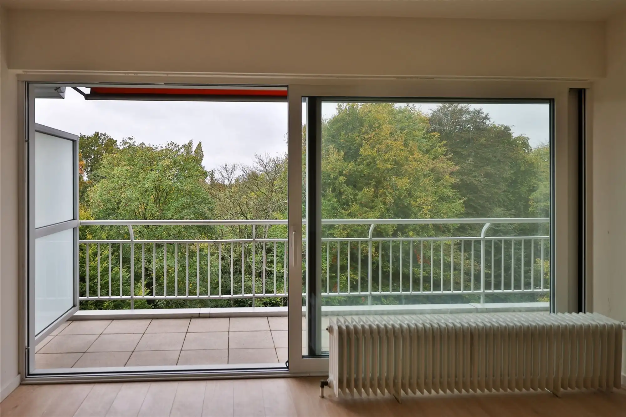 ruim energiezuinig 3-slaapkamerappartement met knap uitzicht foto 3