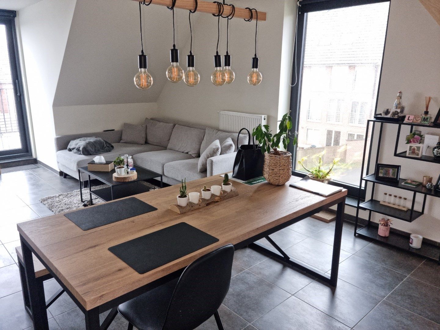 Instapklaar appartement met 2 slaapkamers! foto 4