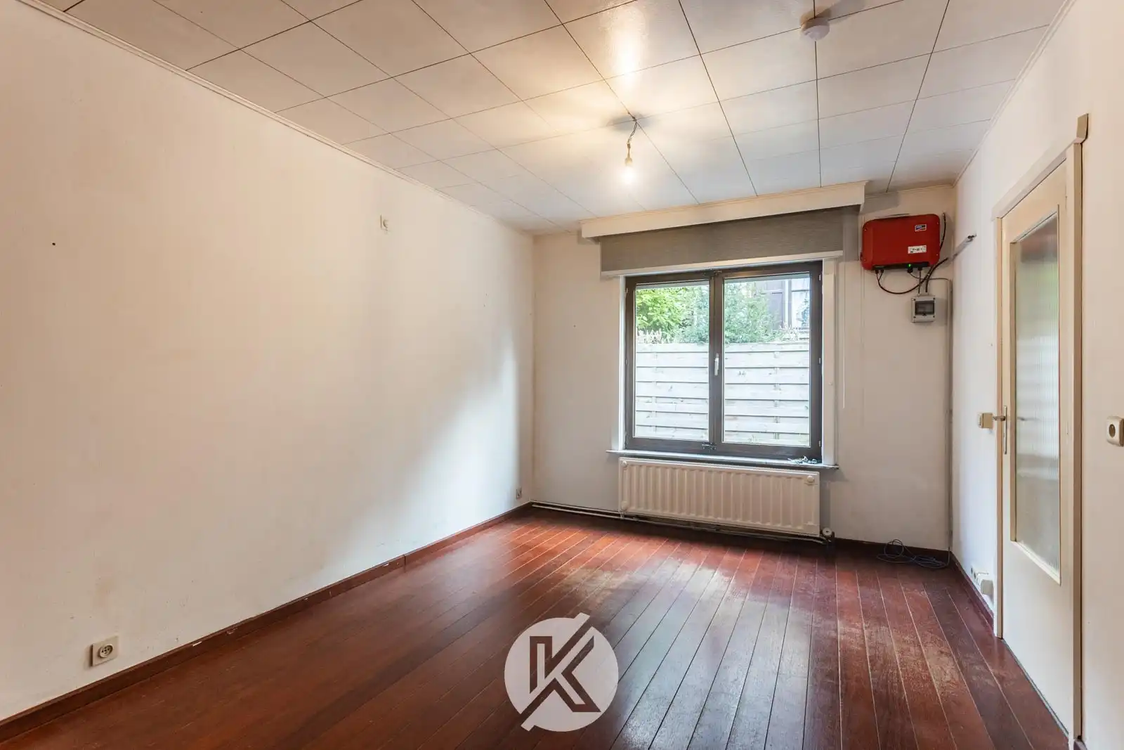 Ruime woning met uitzicht op omliggend landschap foto 12