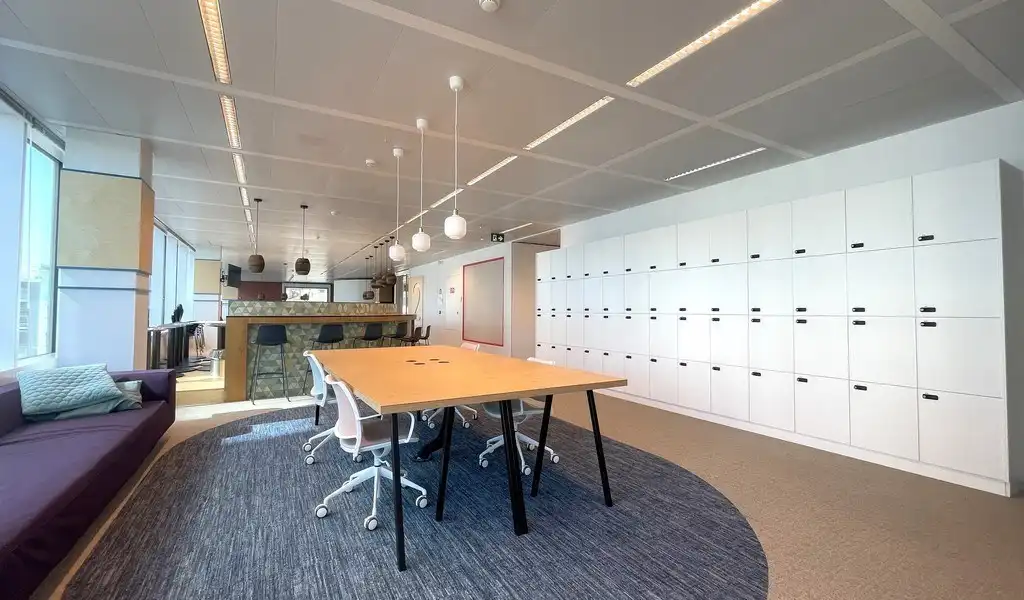 Duurzame kantoren te huur aan het station Antwerpen-Centraal foto 14