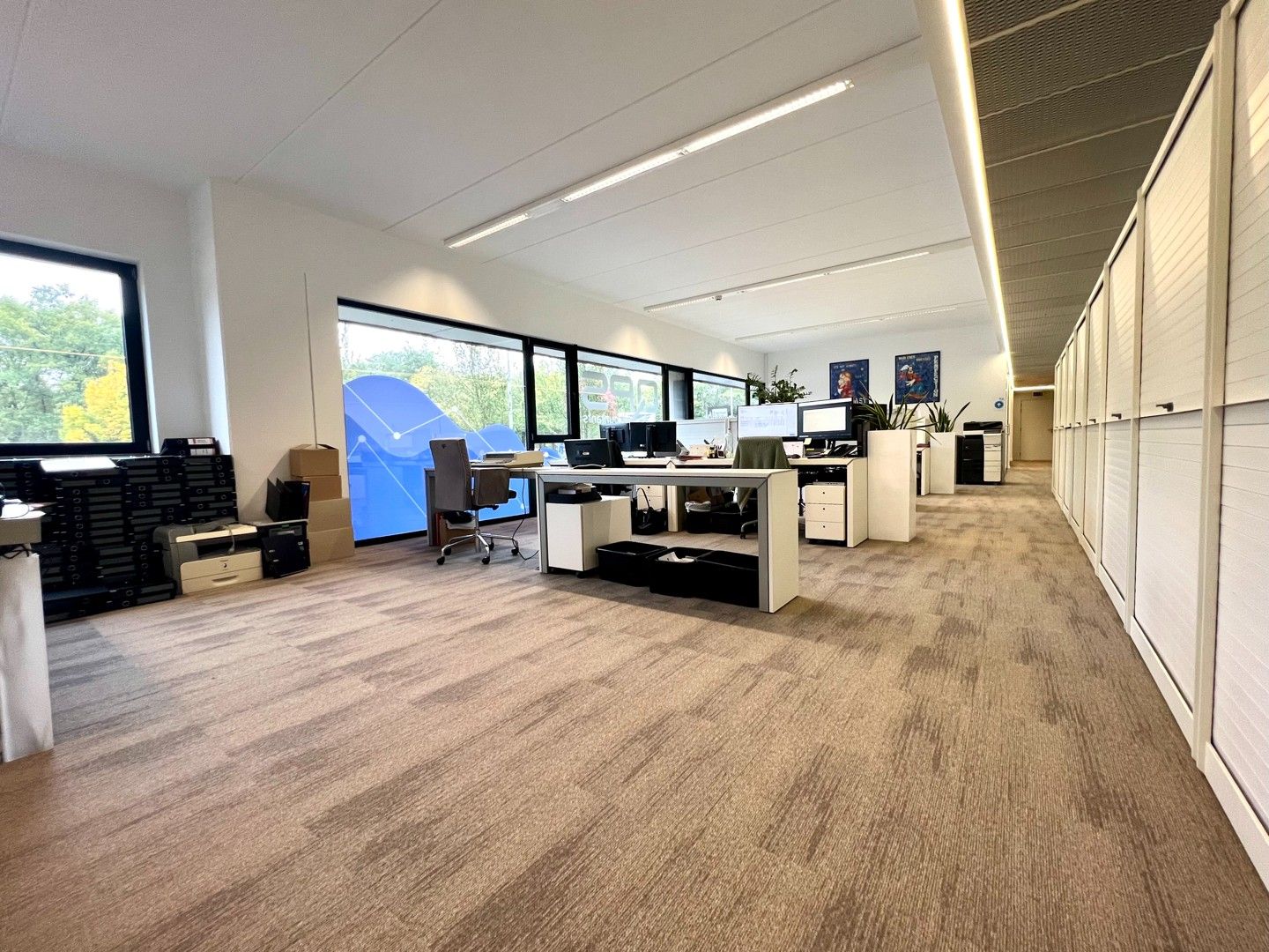 Moderne kantoorruimte op AAA-locatie met uitstekende zichtbaarheid foto 2