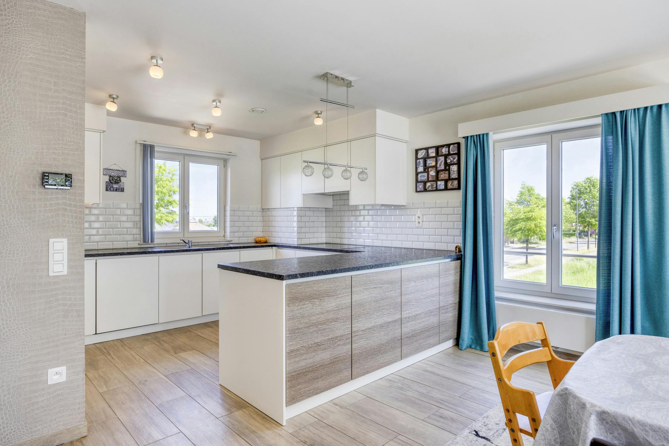 Riante zorgwoning/kangoeroewoning met loods te koop foto 25