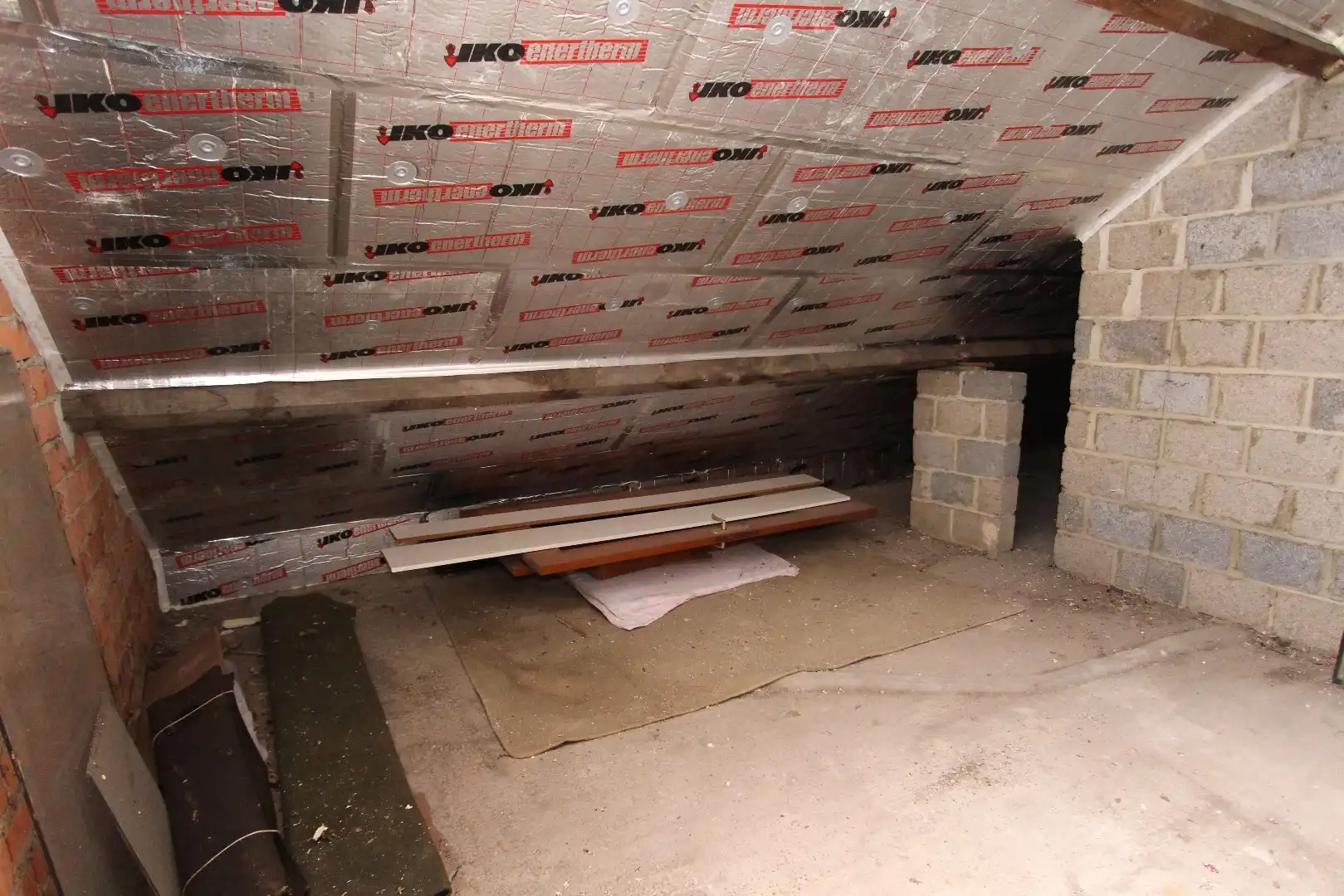 Woning in aangename woonbuurt centrum Tongeren - Grondig te renoveren foto 13