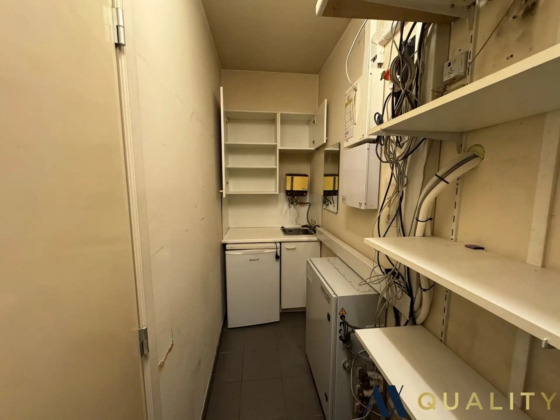 Kantoorruimte in centrum Bornem foto 5