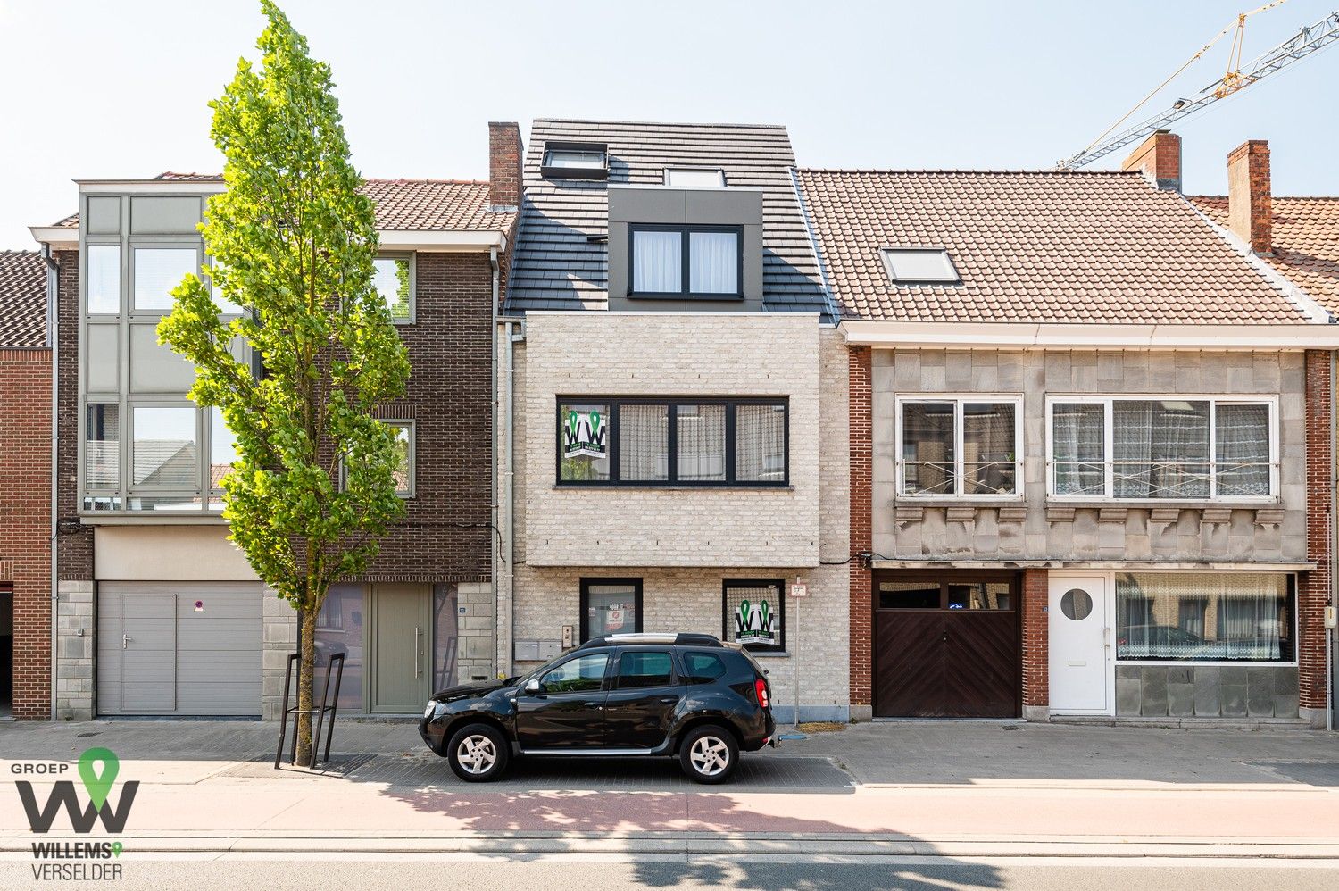 Recent gebouw bestaande uit 2 ruime appartementen foto 6