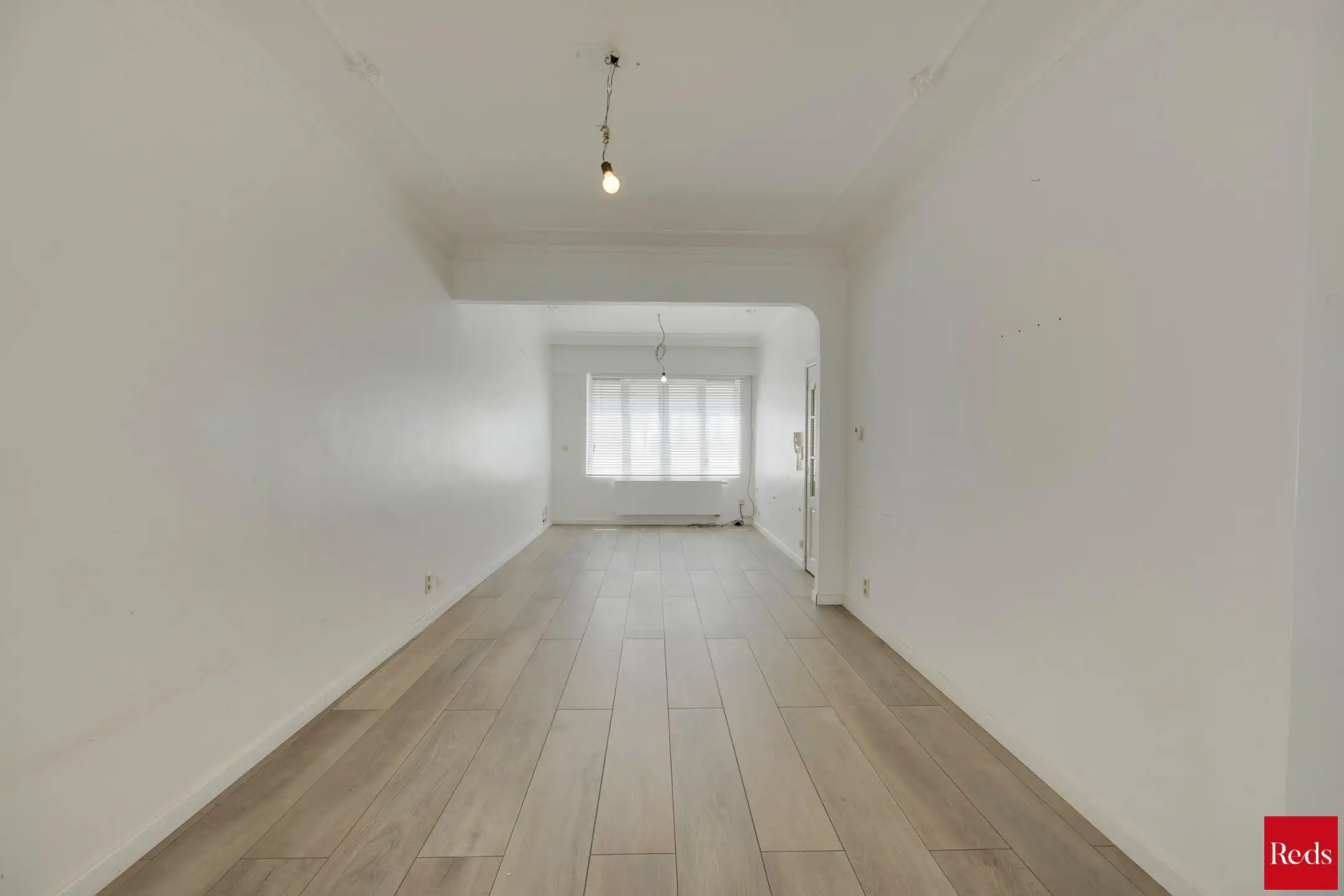 Rustig gelegen gezinswoning met 30 m² terras foto 4