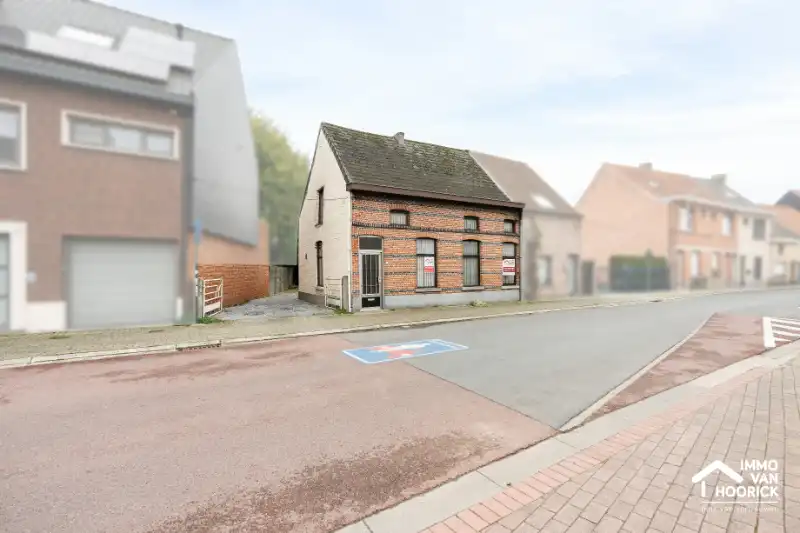 Te renoveren woning aan de stadsrand op 390m² grondoppervlak! foto 18