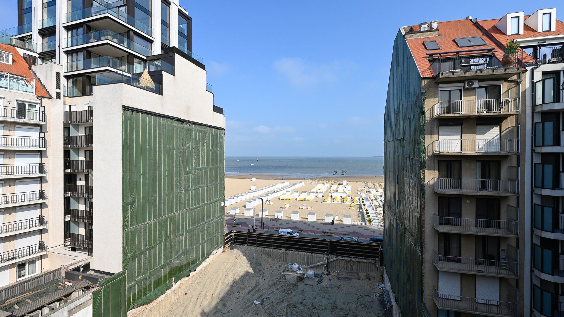 Ruim appartement 3 slaapkamers met zonnig terras te Zoute. foto 30