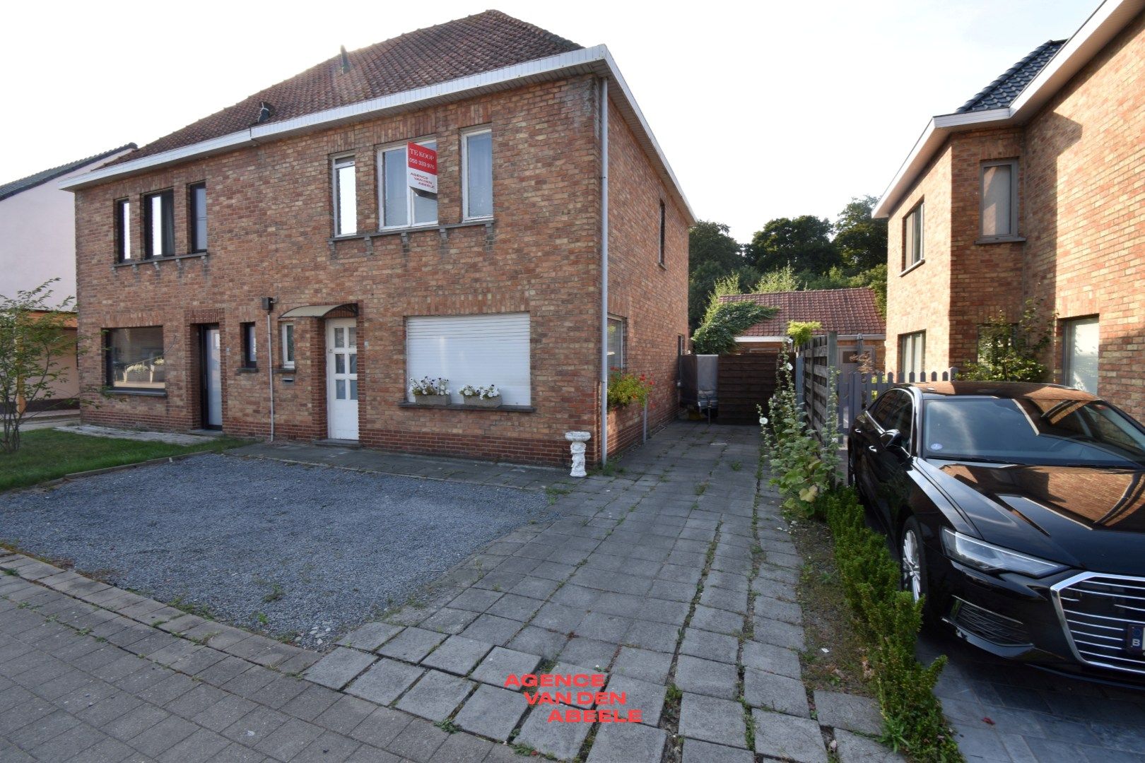 Rustig gelegen halfopen bebouwing met 3 slaapkamers en tuin  foto 13