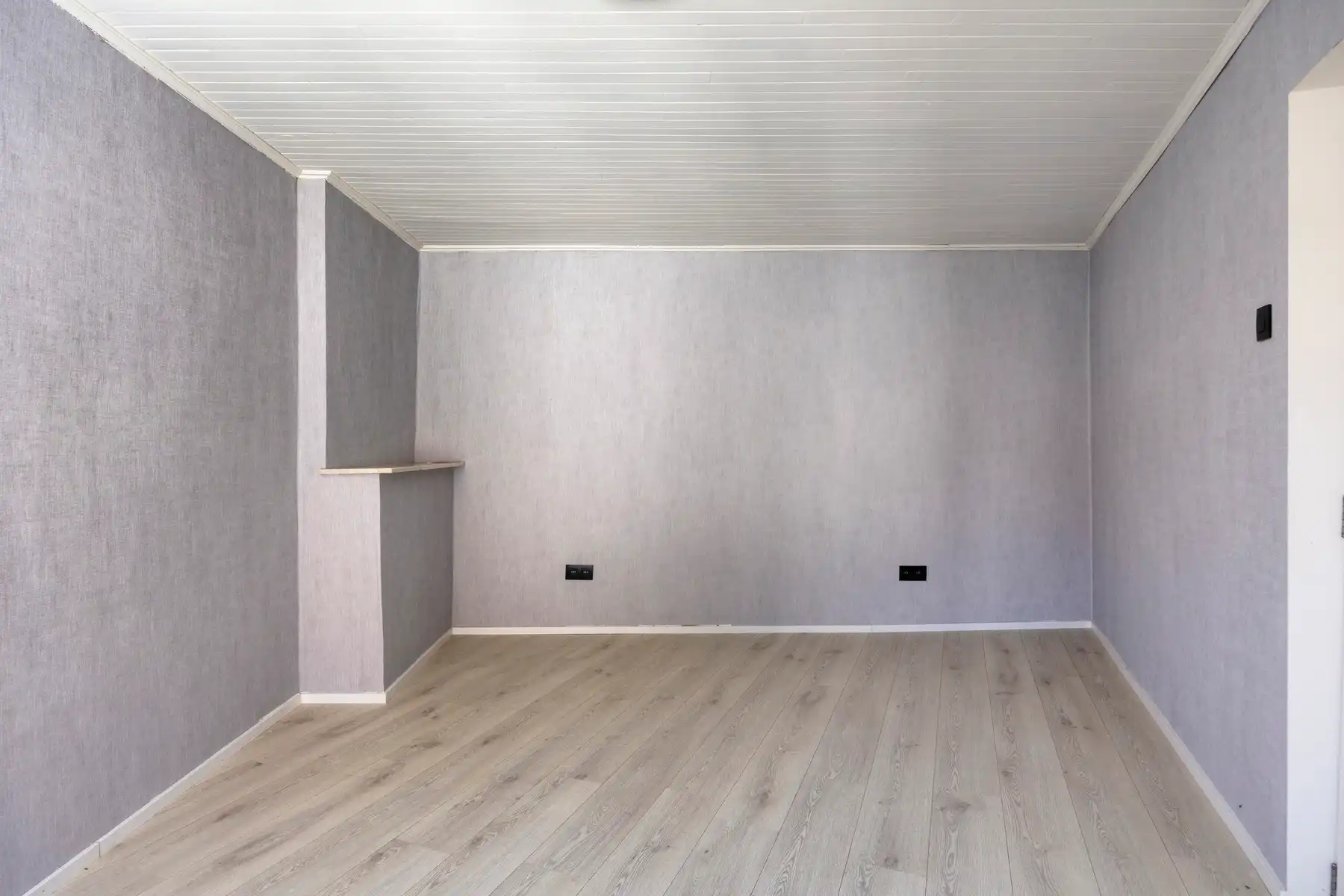Zeer leuke woning in het dorpscentrum van Nederhasselt foto 16