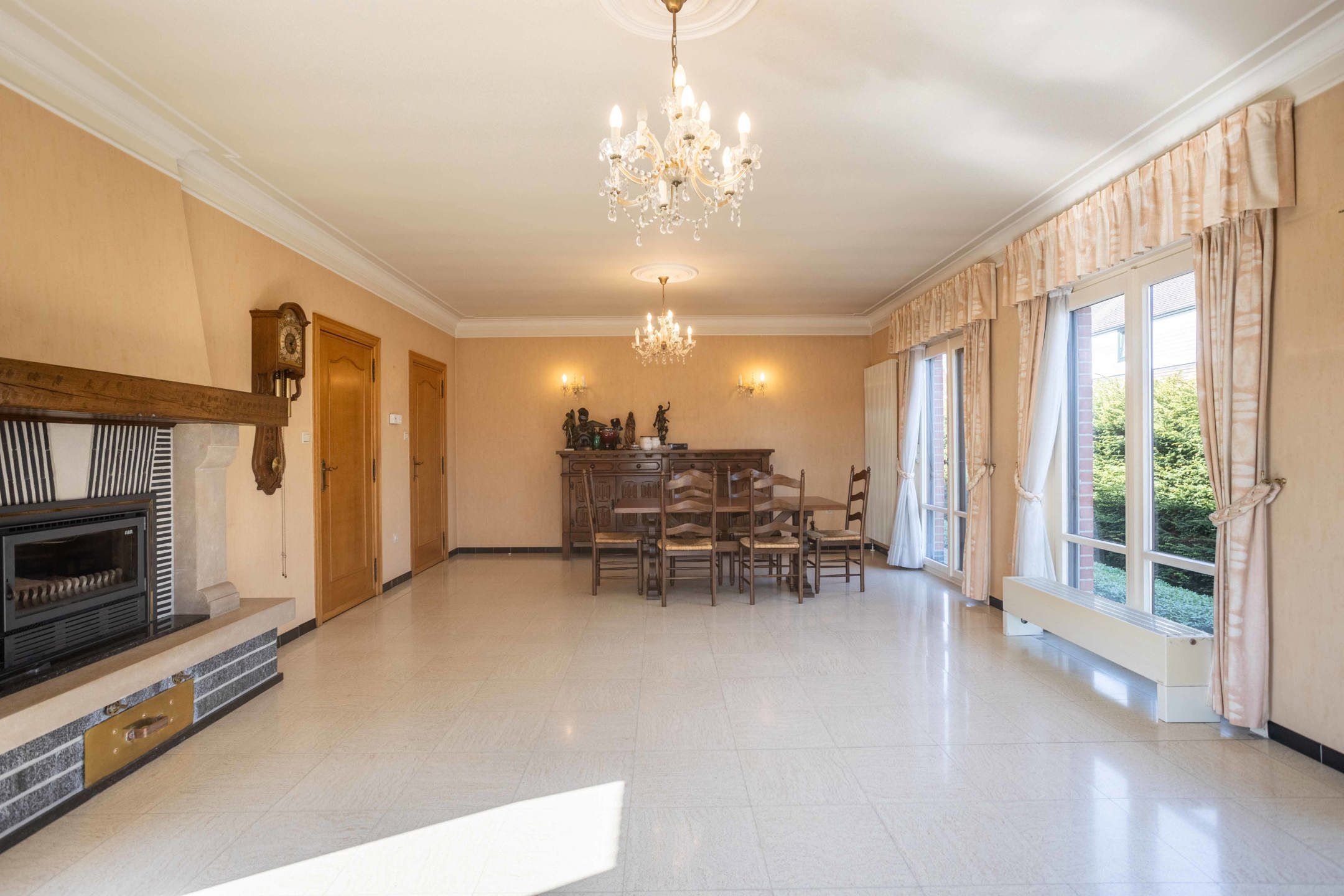 Goed gelegen ruime alleenstaande woning  foto 8