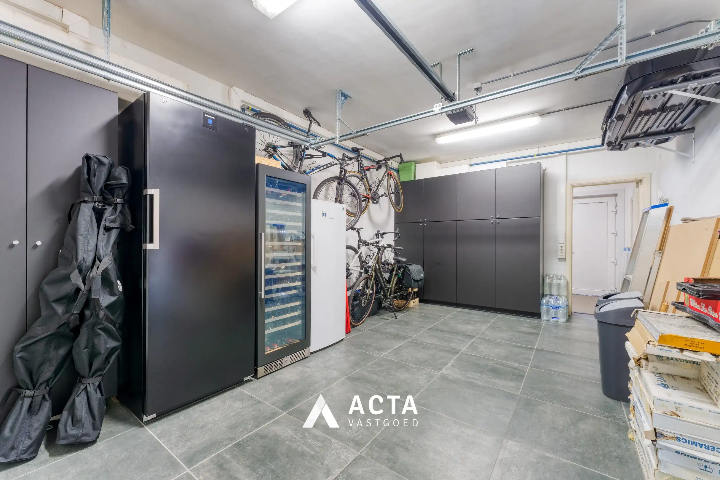 Instapklare bel-etage met 3 slaapkamers en garage foto 24