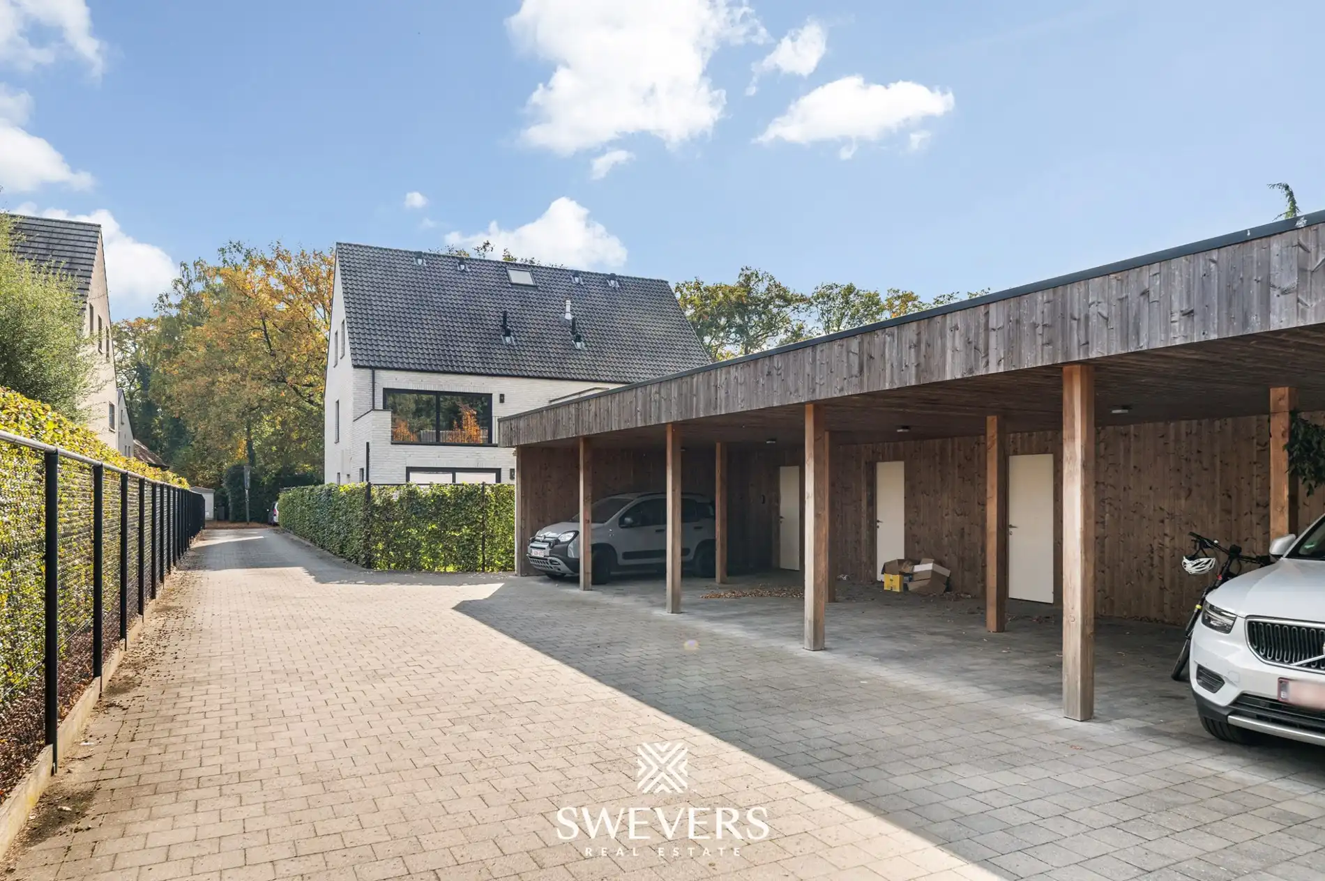 Luxueus villa-appartement in het centrum van Bolderberg foto 32