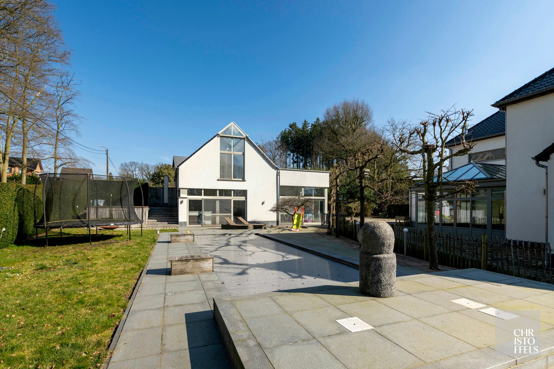Totaal gerenoveerde villa (362 m²) met poolhouse (239 m²) in Opoeteren foto 25
