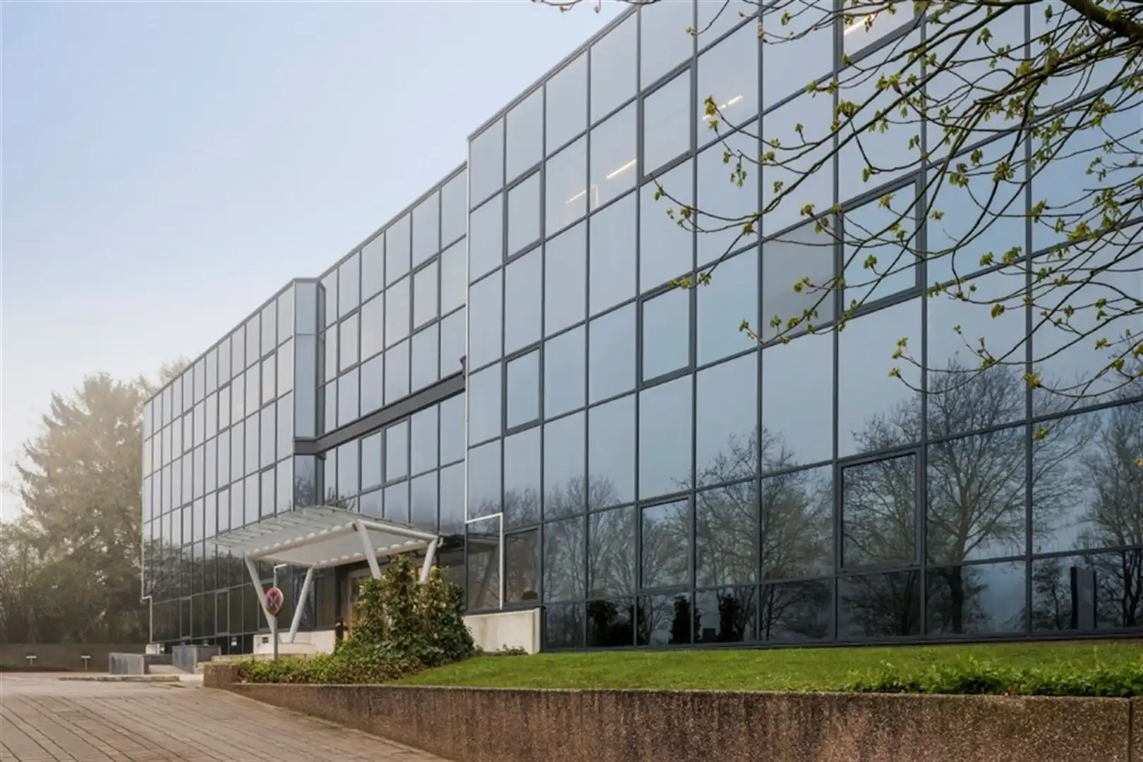 BOECHOUT 55: kantoren te huurvanaf 295m² foto 2