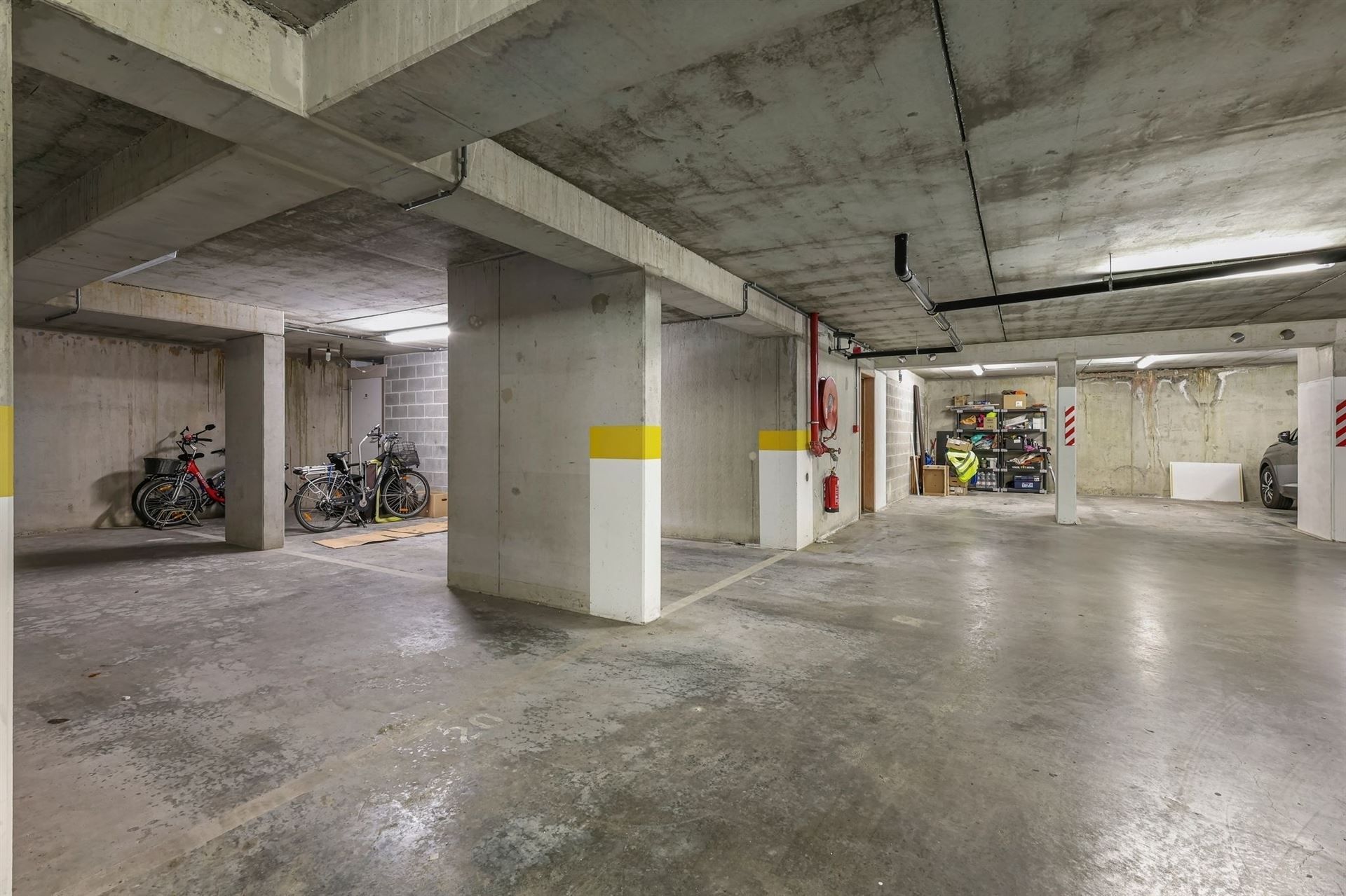 CENTRAAL / STATION foto 7