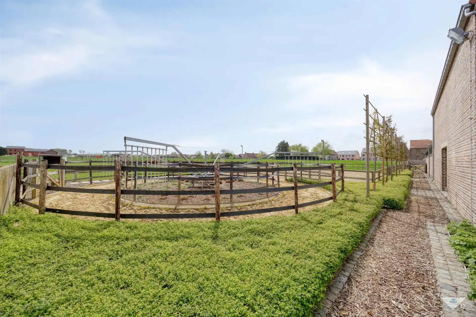 Landgoed op groene, rustige locatie foto 40