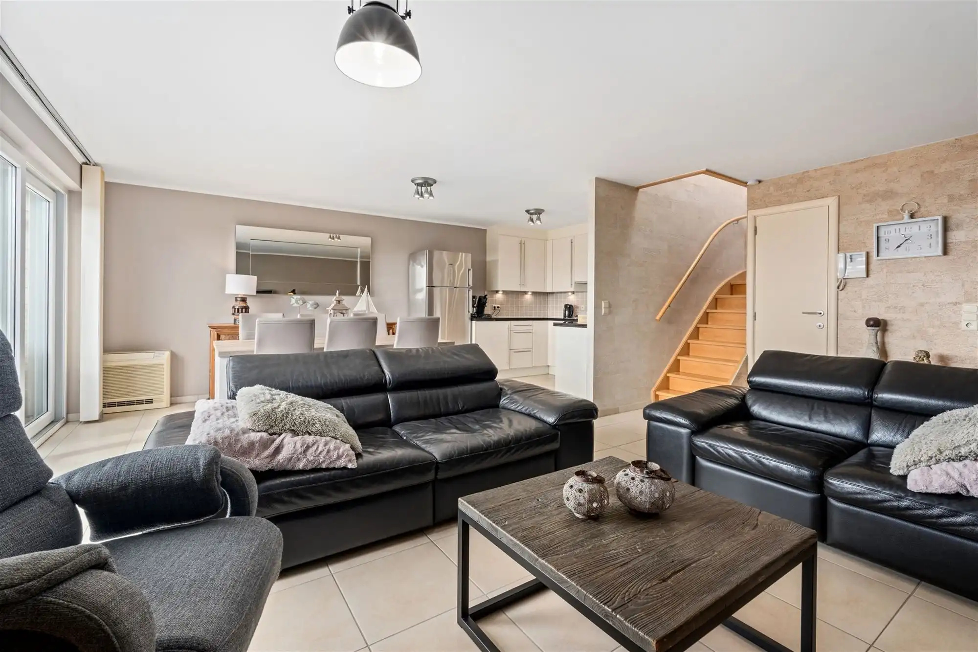 Instapklaar duplex appartement met terras aan zee! foto 2