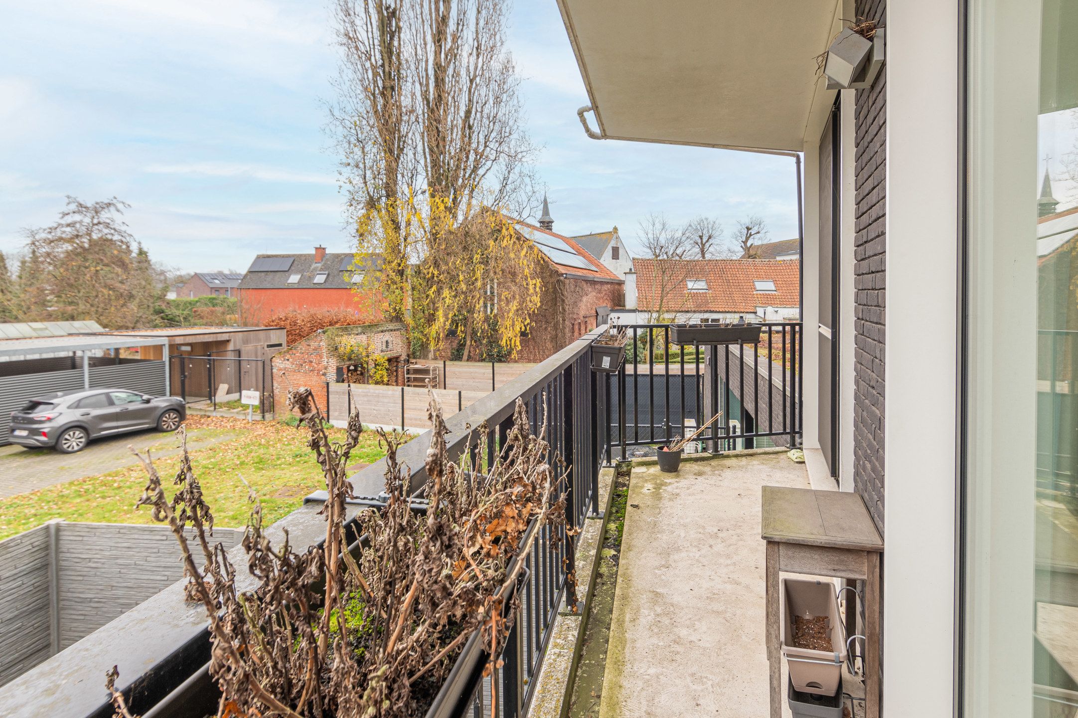 Ruim 1-slaapkamerappartement met terras te Ruisbroek foto 14