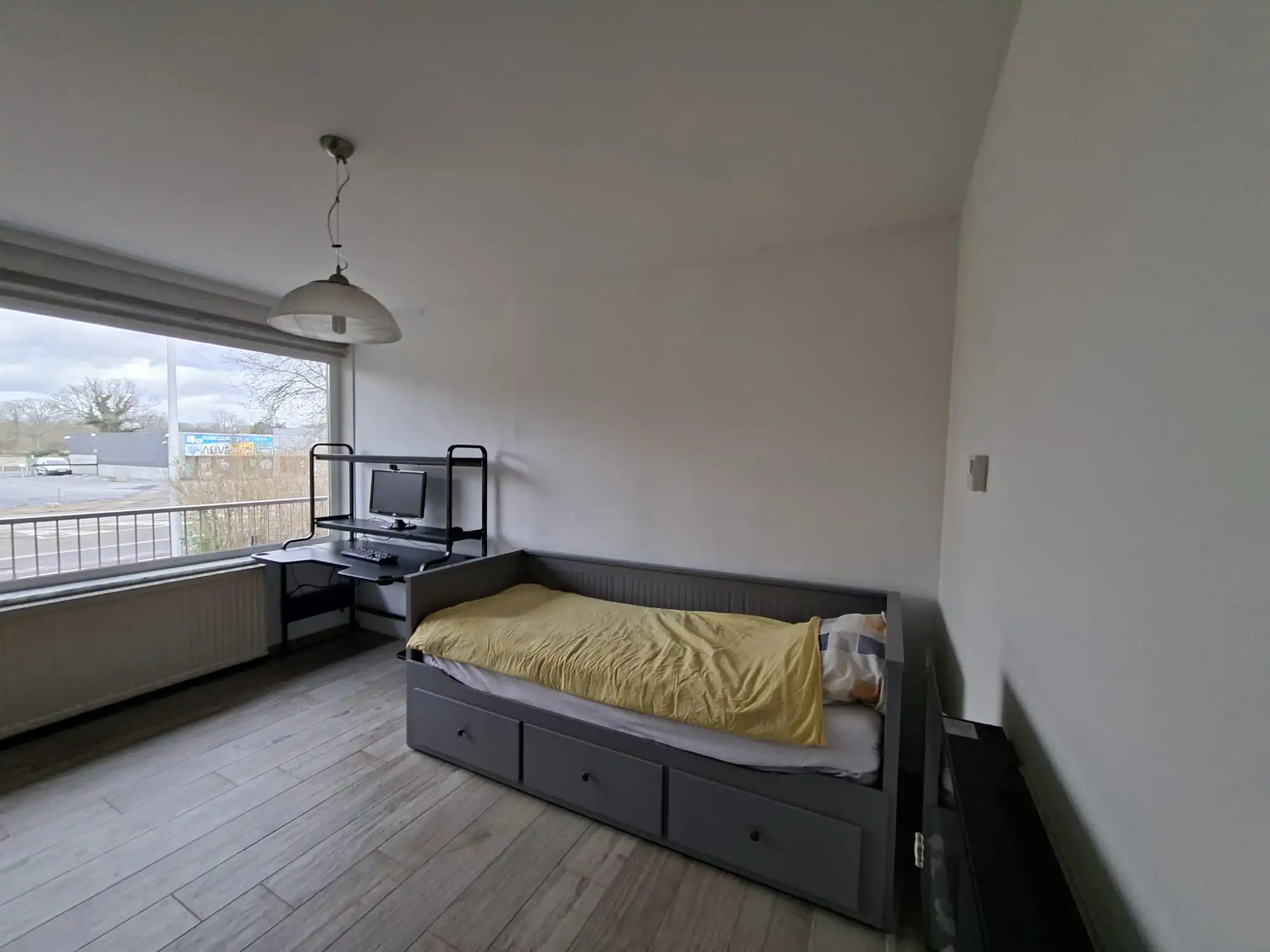 TE KOOP! Jouw instapklaar droomhuis met 5 slaapkamers en een royaal perceel van bijna 28 are in Heusden-Zolder! foto 4