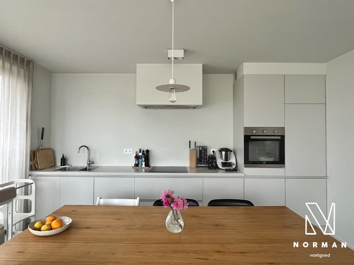 Dit modern afgewerkt appartement bevindt zich op de tweede verdieping van een recente residentie. foto 10