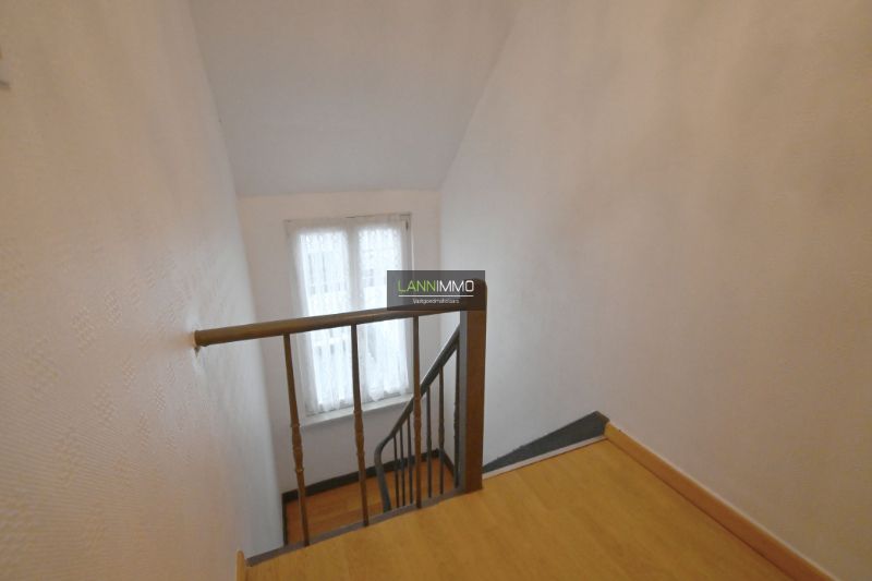 Centraal doch rustig gelegen, energiezuinige woning met maar liefst 4 slaapkamers! foto 21