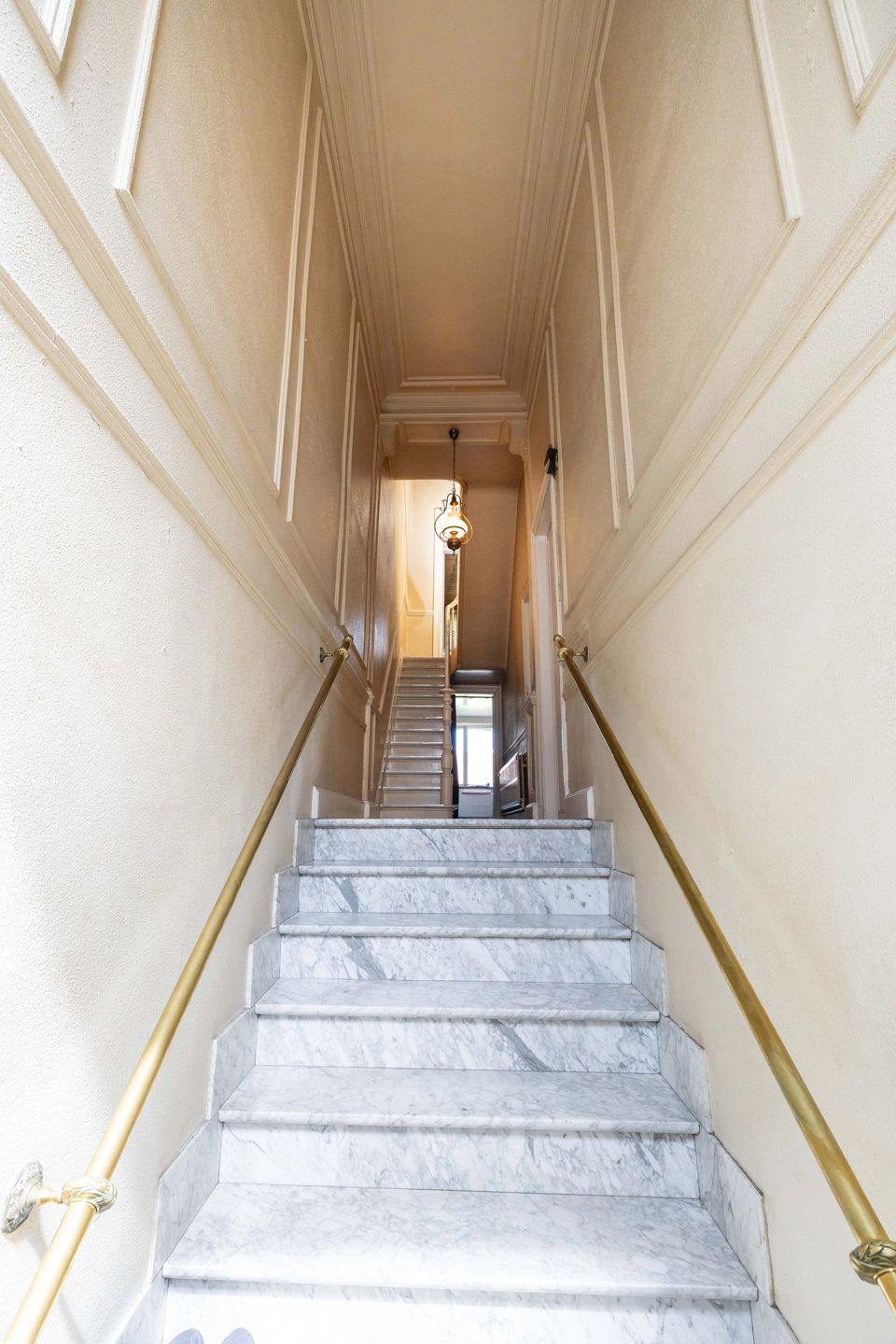 Huis met 4 slaapkamers van ± 170 m² te renoveren met tuin foto 11