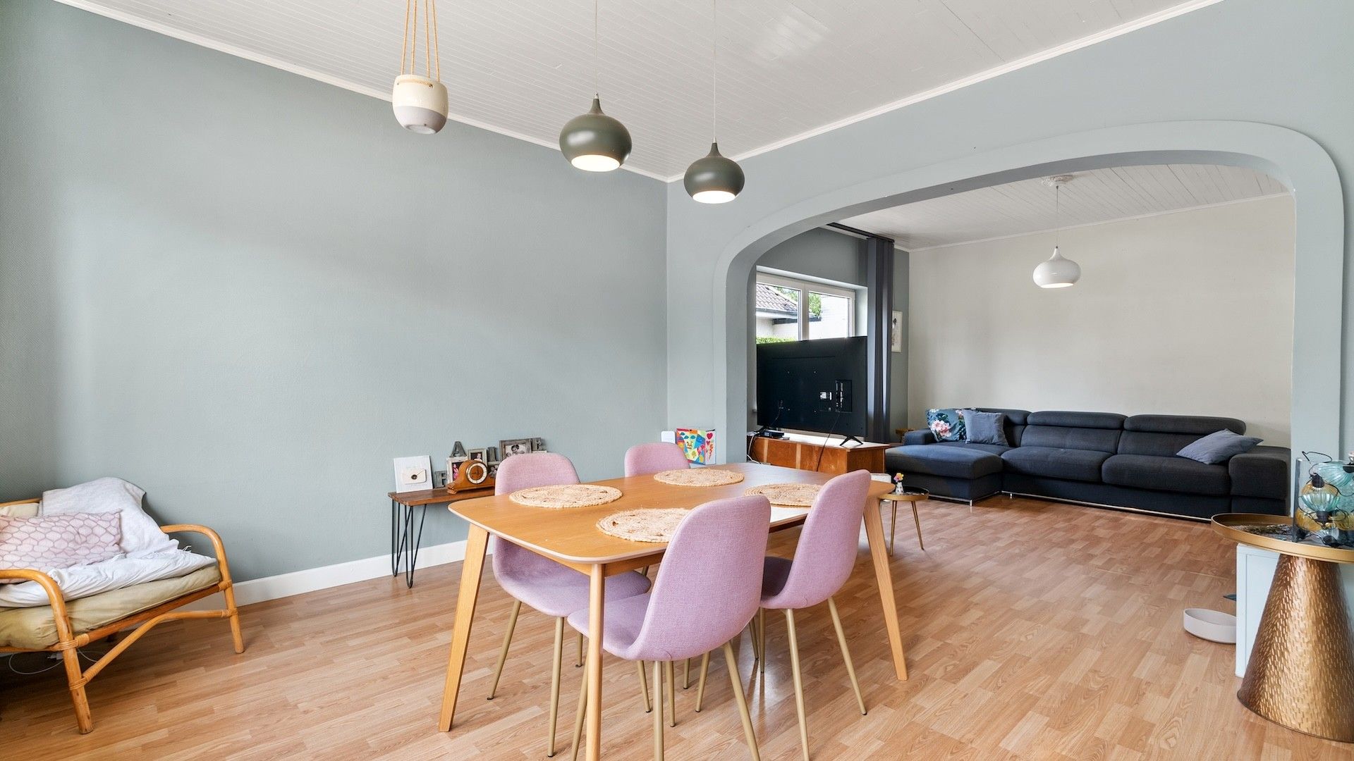 Rustig gelegen woning (O.B.) met 3 slaapkamers gelegen op een perceel van 5a 58ca foto 8