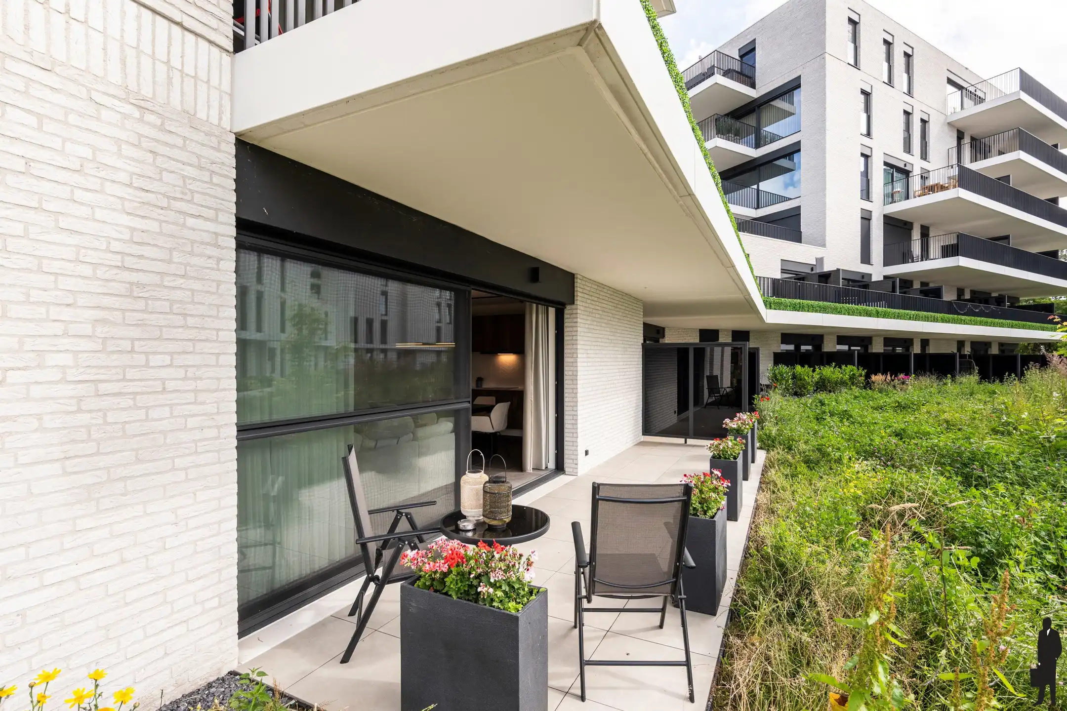 Uitstekend instapklaar appartement met groot terras in Arendonk foto 21