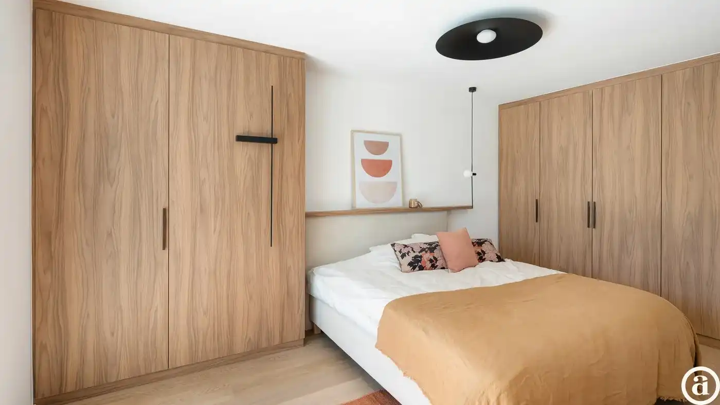 Exclusief gerenoveerde villa op een absolute toplocatie foto 29