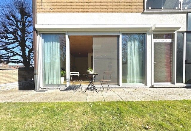 GELIJKLVOERS APPARTEMENT MET 1 SLAAPKAMER - 72 M² foto 4