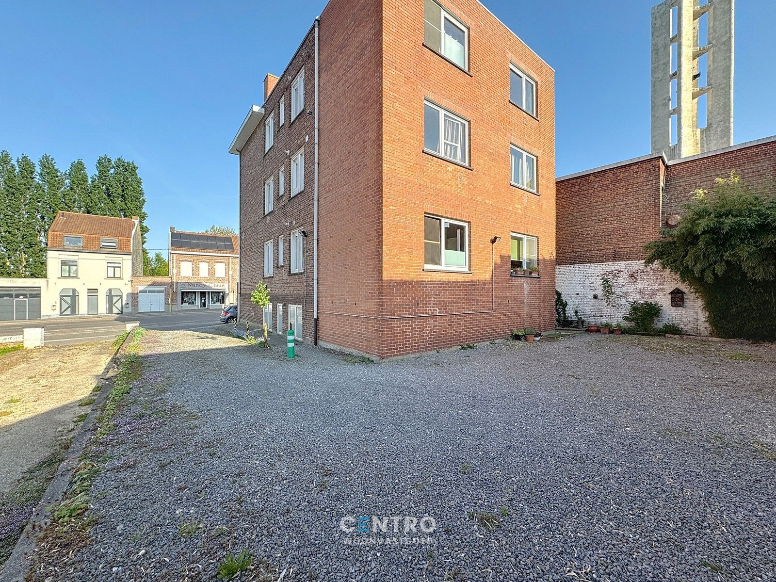 Budgetvriendelijk appartement met garage! foto 9