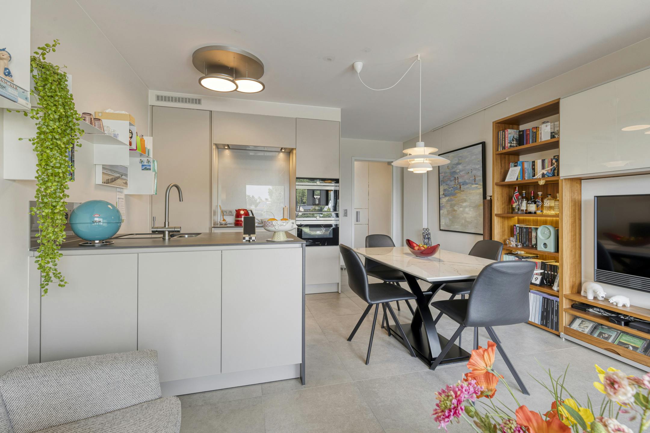 Instapklaar appartement met ruim terras in Koksijde dorp foto 13