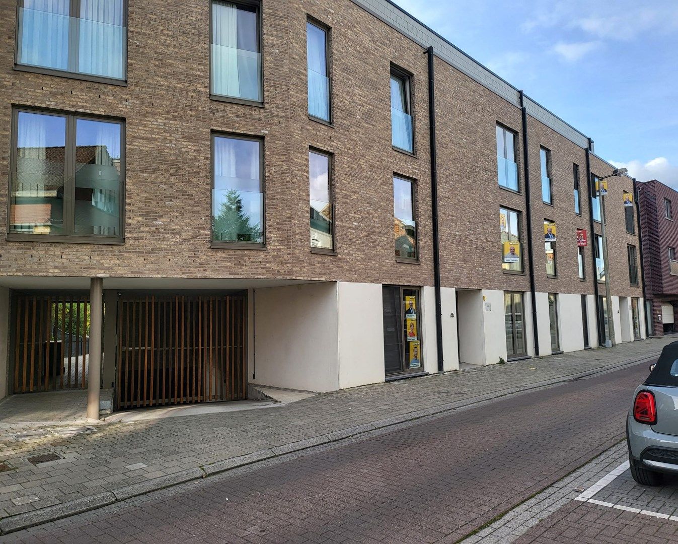 Parkeerprobleem in Machelen ? Nu niet meer (voor u)... foto {{pictureIndex}}