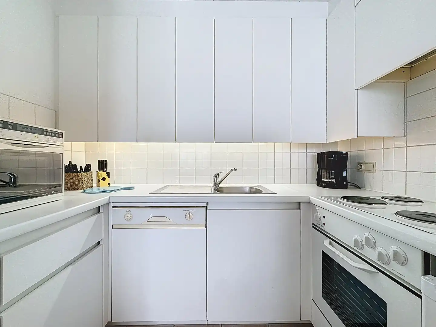 Ruime studio met een adembenemend zeezicht foto 12