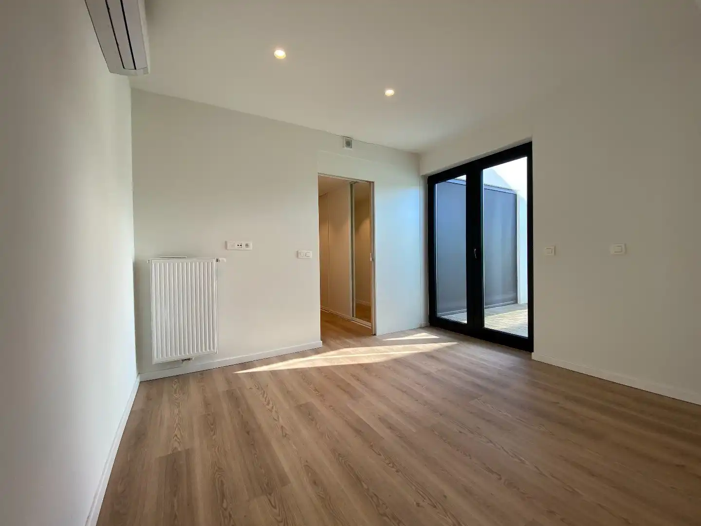 Modern 3-slaapkamer penthouse TE KOOP in centrum Waregem. foto 15