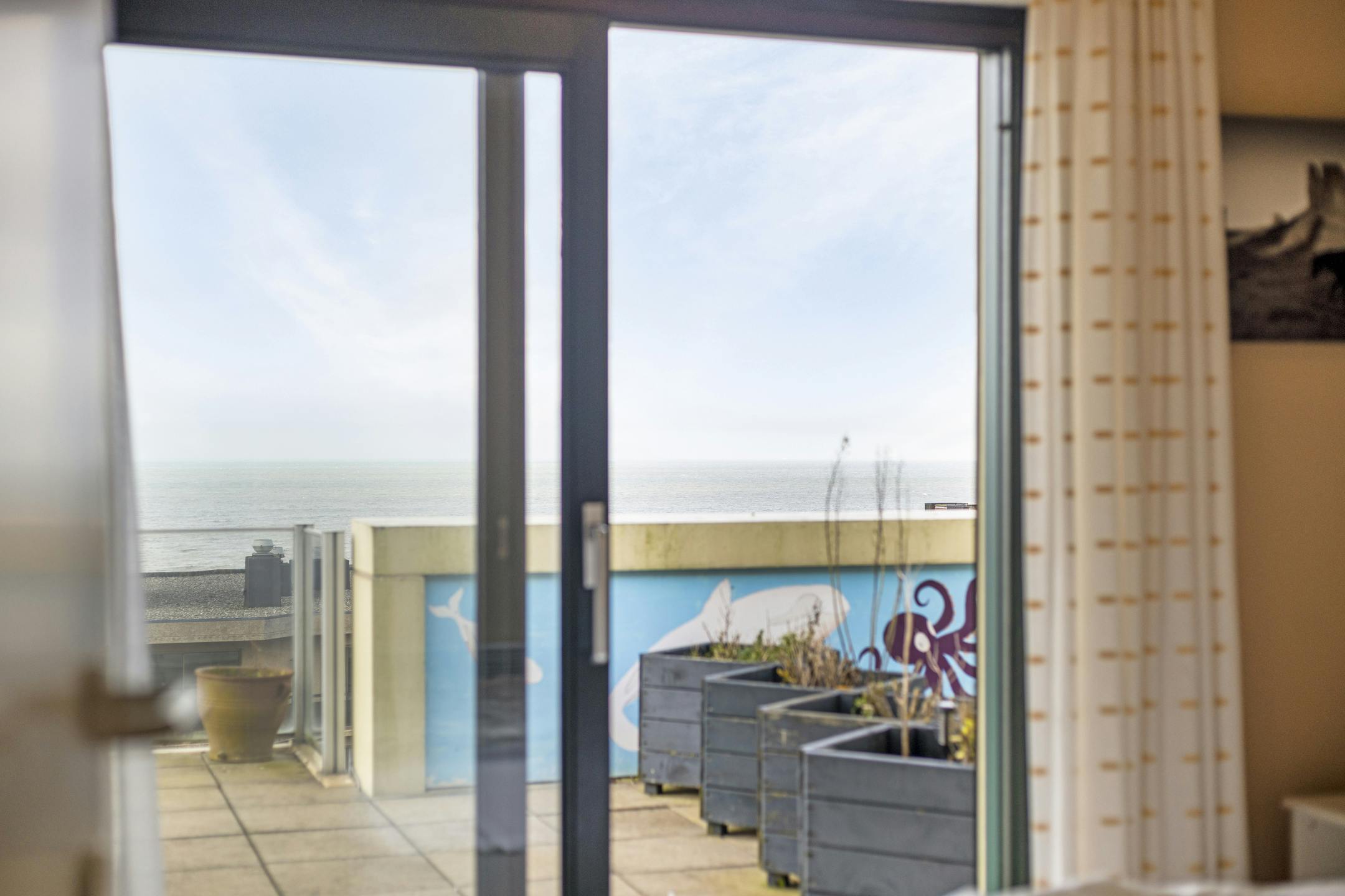 Twee penthouses met ruime terrassen en garage in De Panne foto 32