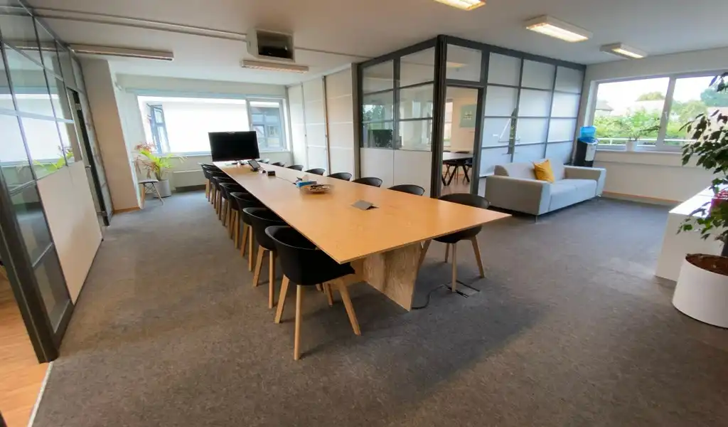 Kantoorgebouw te koop op toplocatie in Sint-Martens-Latem foto 13