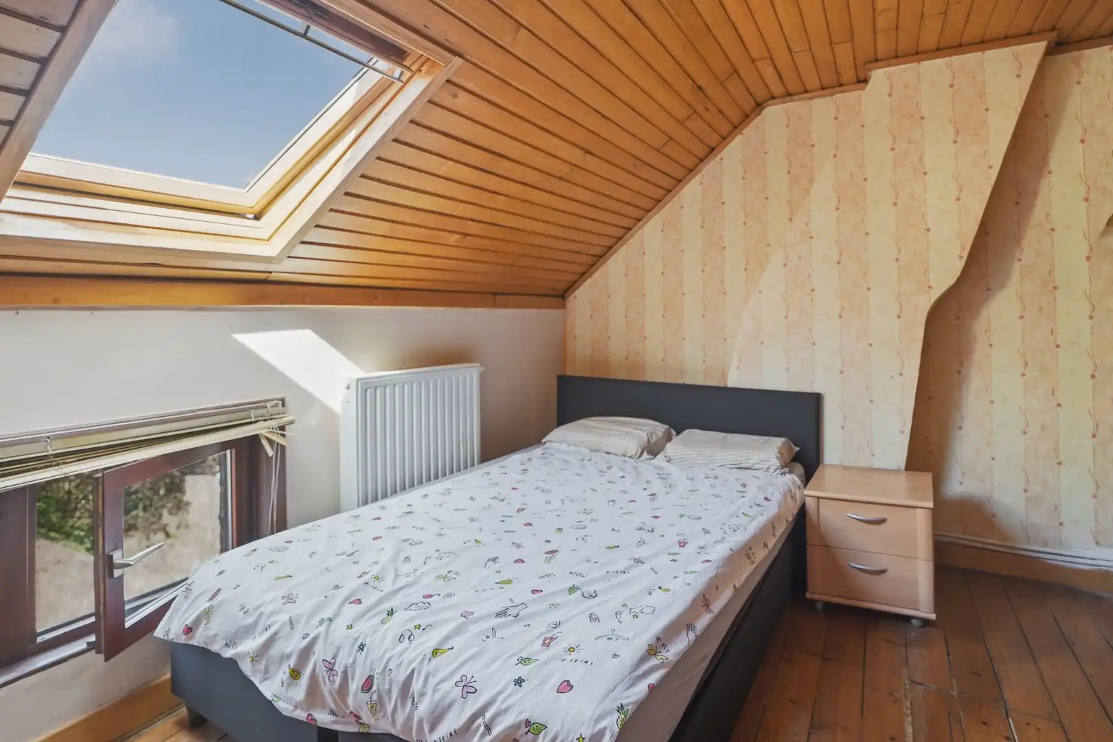Te renoveren stadswoning op topligging in Brugge foto 12