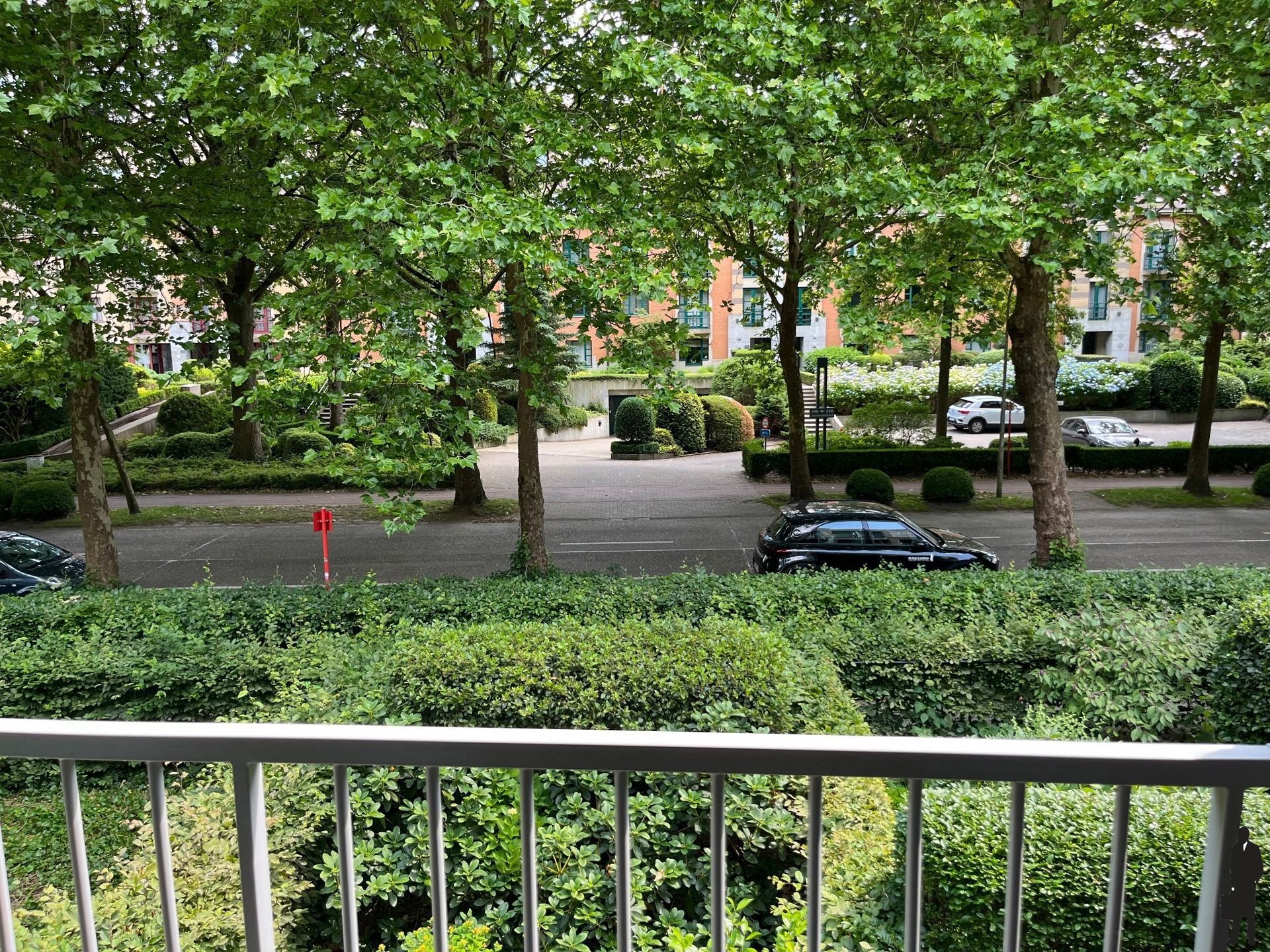 Instapklaar appartement, tegenover de Golf van Brasschaat, met 2 slaapkamers en ondergrondse garagestaanplaats. foto 10