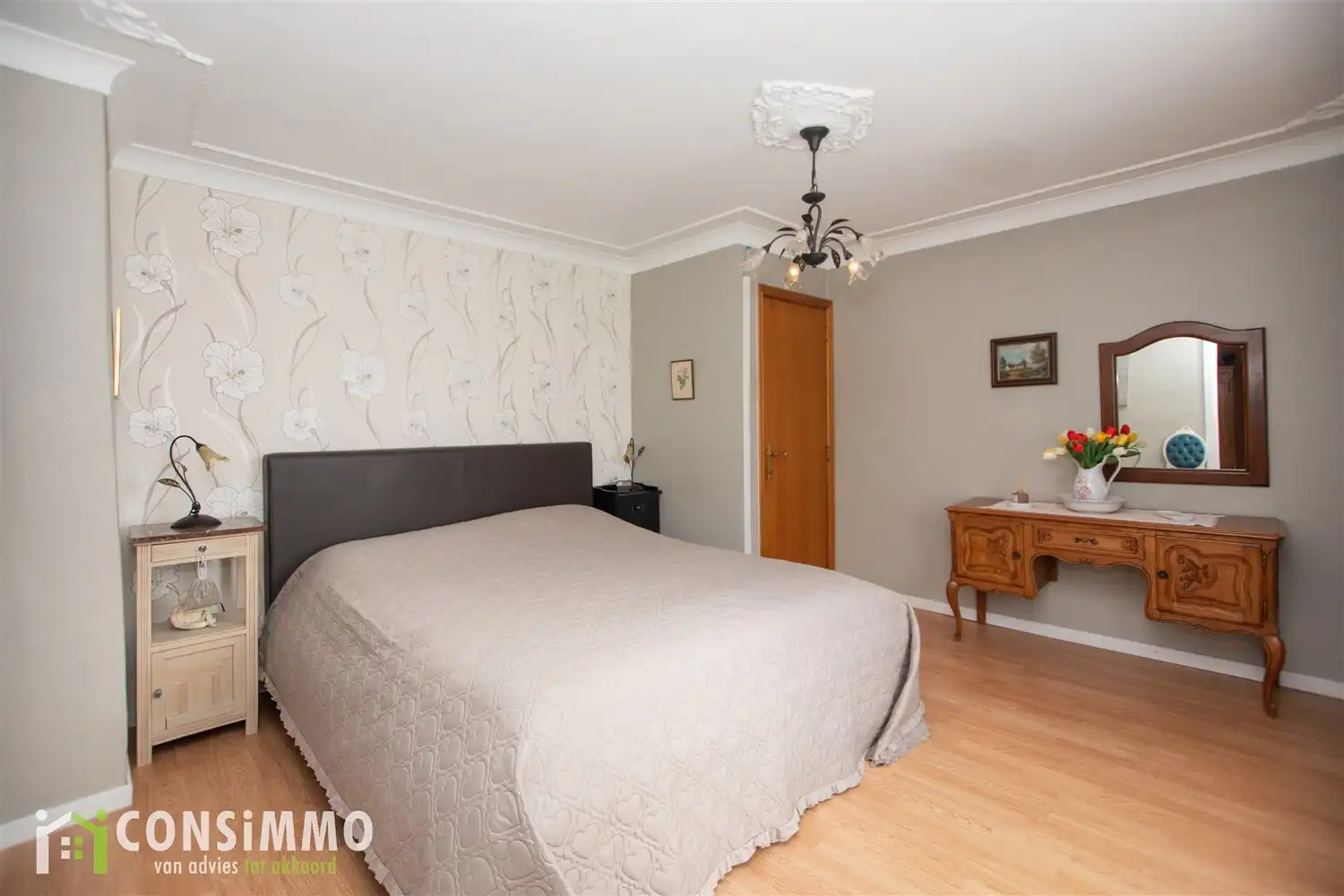 Ruime woning met kangoeroemogelijkheden in Genk foto 35