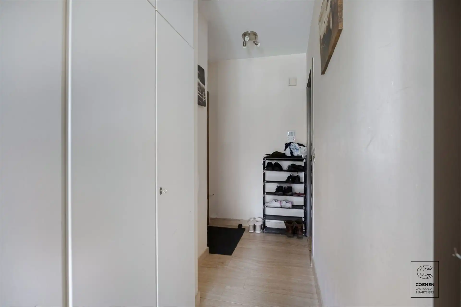 Ruim appartement met 3 slpk en schitterende tuin te Merksem! foto 7