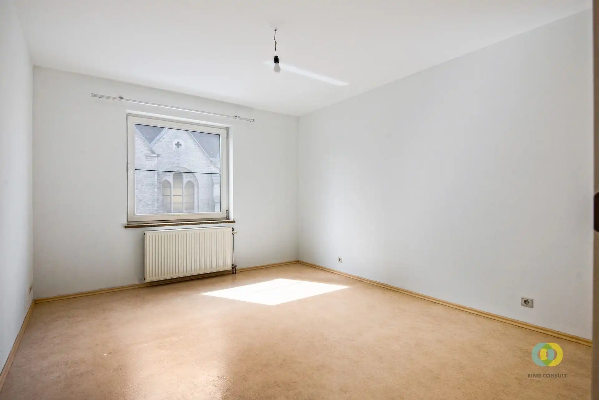 Appartement met twee slaapkamers en binnestaanplaats foto 13