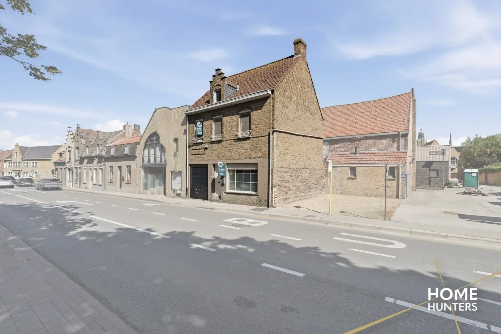 Ruime halfopen bebouwing met 4 slaapkamers in het hart van Diksmuide! foto 17