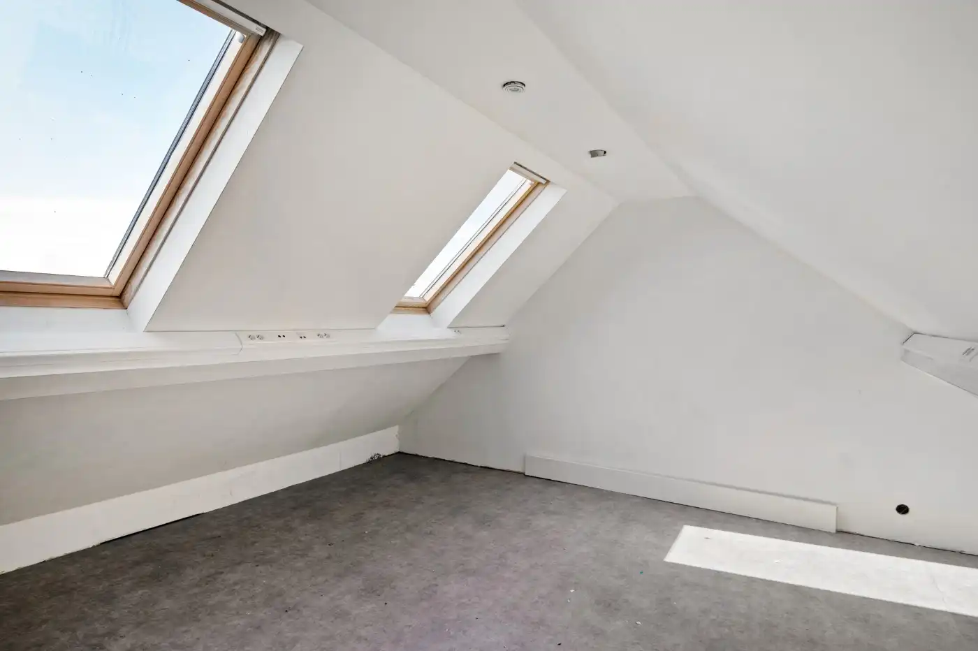 Verrassend ruime, charmante woning met 3 à 4 slpk. in centrum Ekeren foto 23