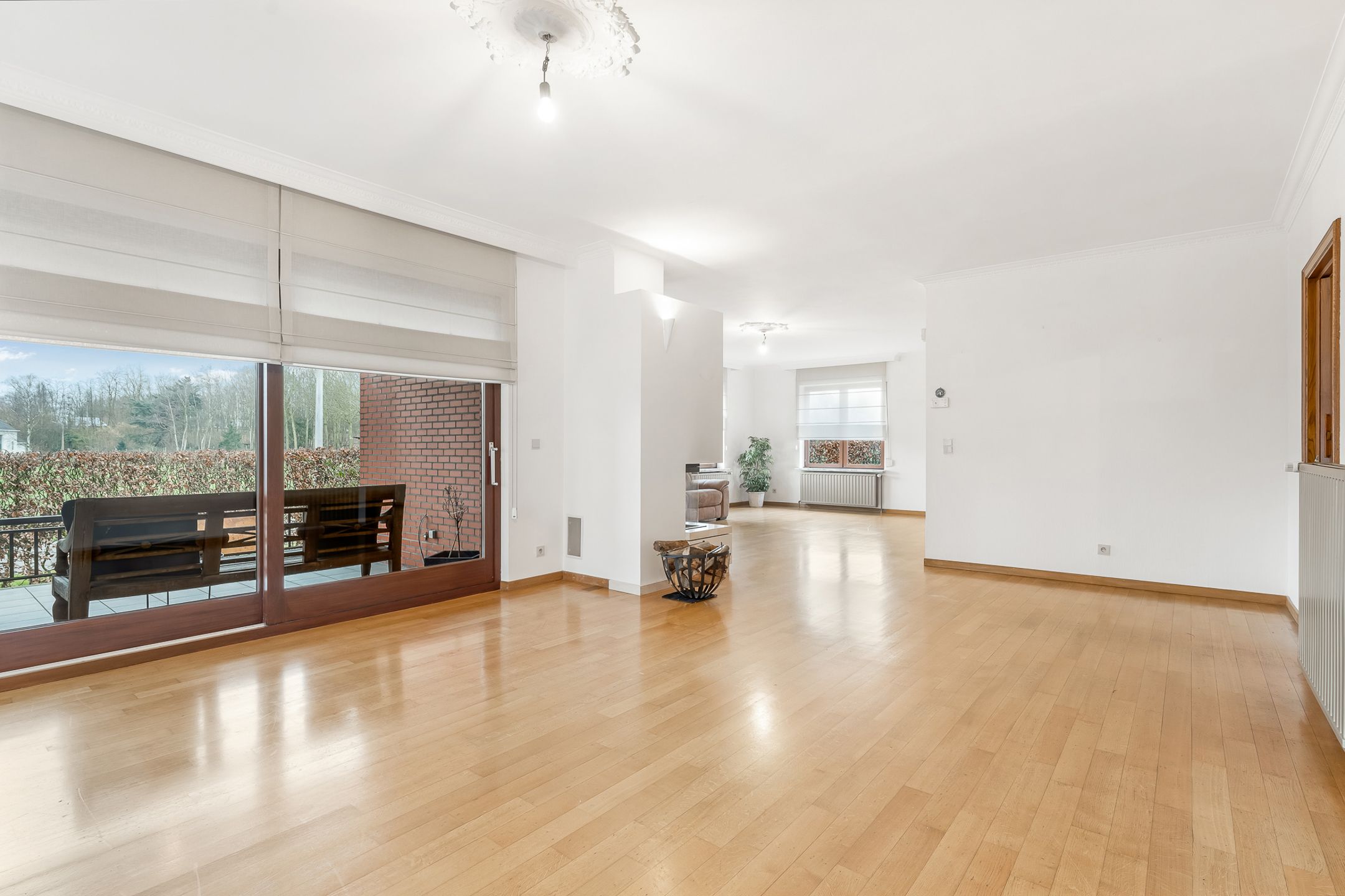 Woning met ruime bijbouw van 200m2 te Diepenbeek foto 9