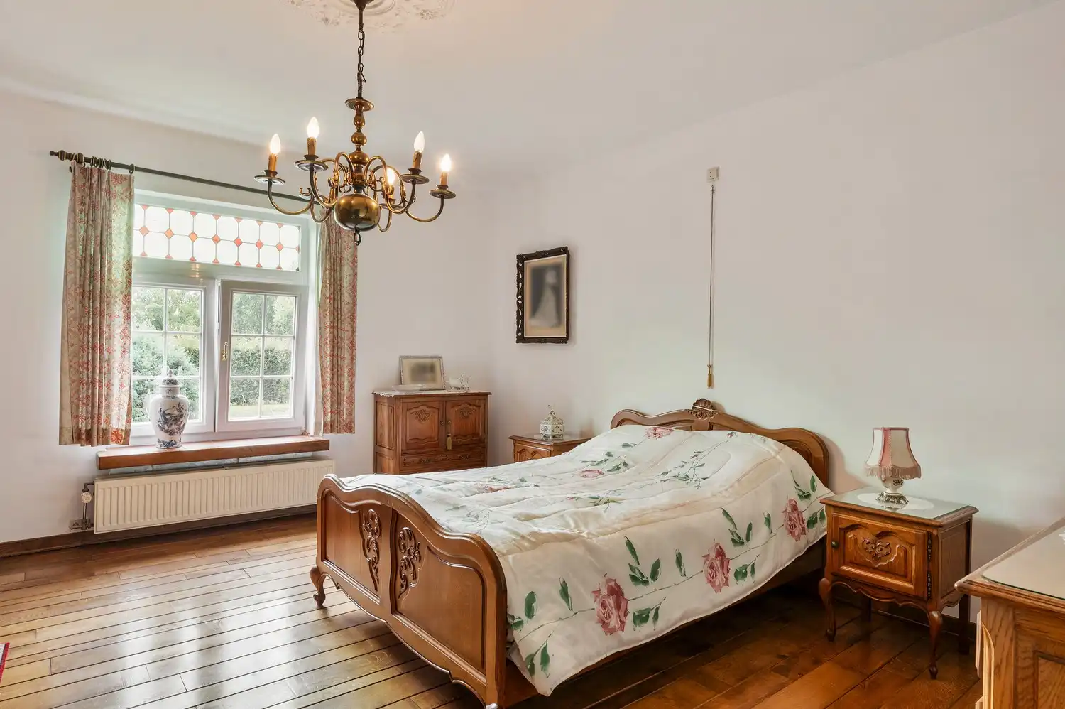 Ruime woning | 6 slpks | grote tuin foto 20