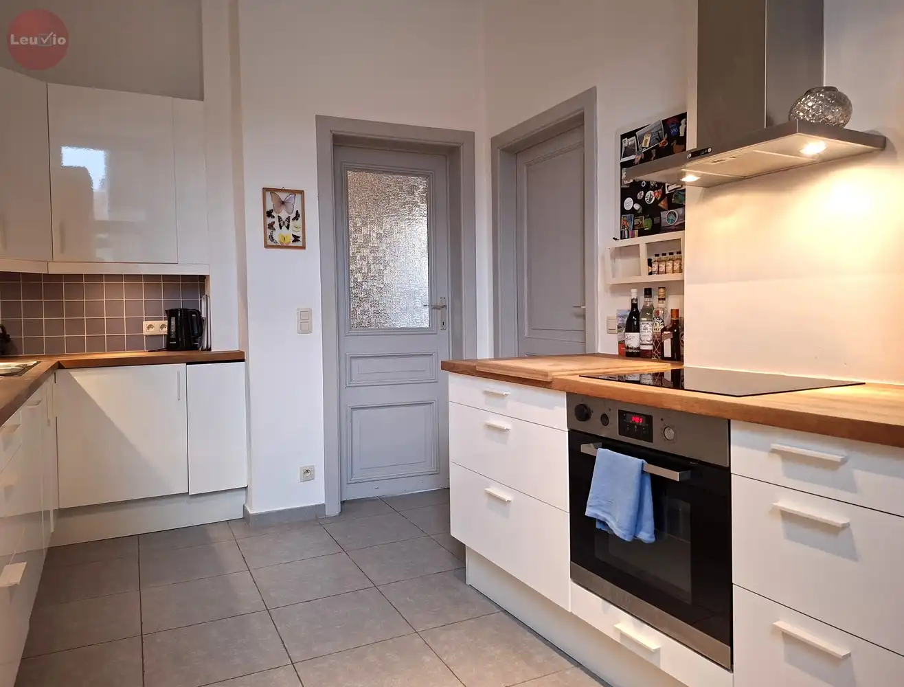 Ruime woning op uitstekende locatie foto 3